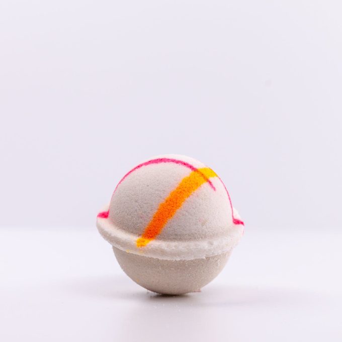 Island Nectar Bath Bomb