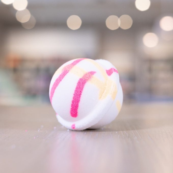 Island Nectar Bath Bomb